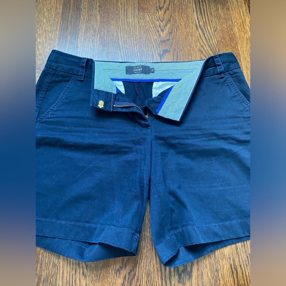J Crew chino shorts in EUC